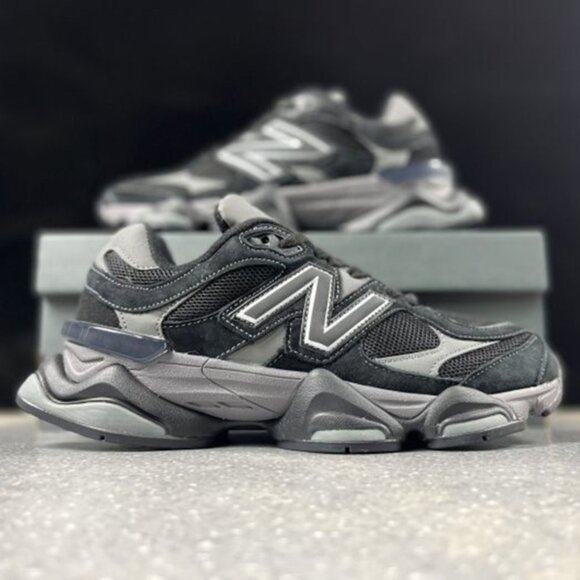 New Balance 9060 Series Grey & Black Running Shoes - Picture 1 of 6